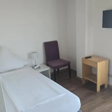 Hotel Deutsches Haus *